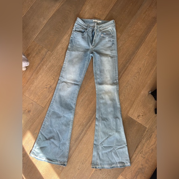 Tularosa Flare Jeans - Picture 6 of 7